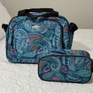 Tag Blue and Pink Paisley Bag Set